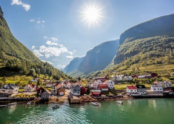 Norwegens Fjorde und Züge